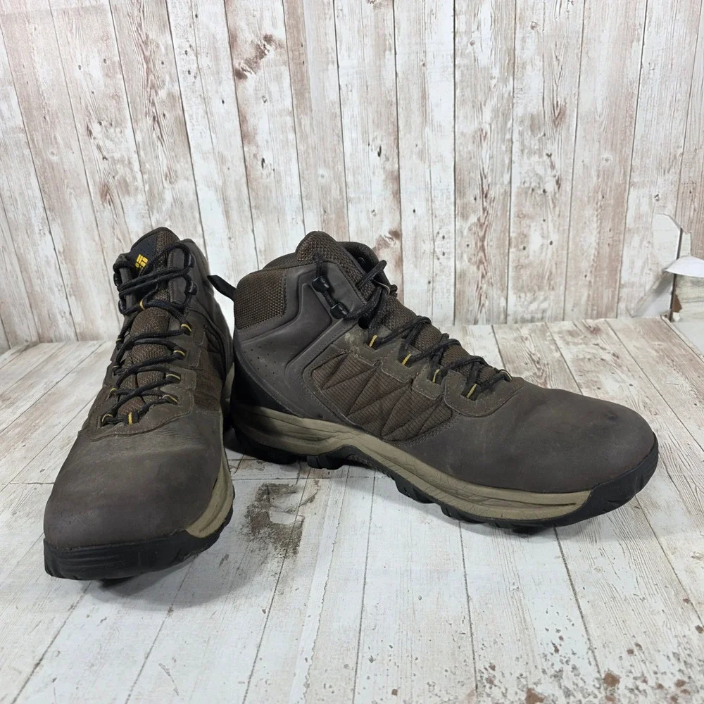 Columbia Newton Ridge Plus II Waterproof Hiking Boots Mens 14W Brown BI7619-231
